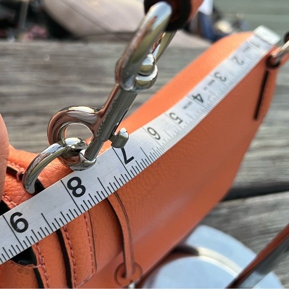 Marc Jacobs Orange Soft Leather Crossbody Bag - Picture 11 of 15
